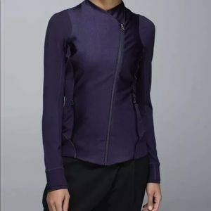 Women’s Lululemon emerge renewed jacket